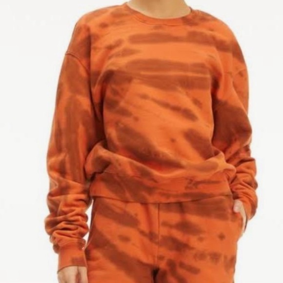 Good American Boyfriend Sweatshirt Tie Dye Cinnamon size 1 Small - Picture 1 of 9
